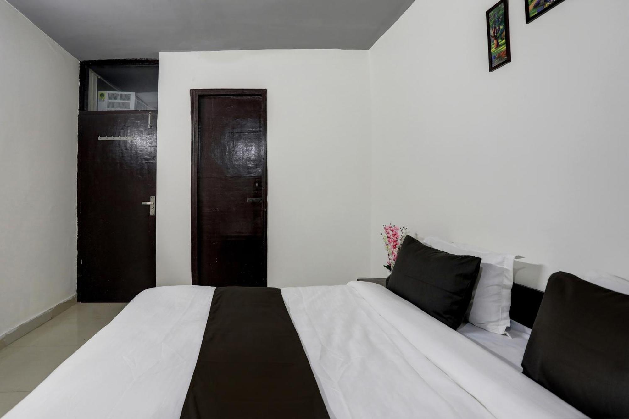ניו דלהי Hotel O The Royal Villa מראה חיצוני תמונה